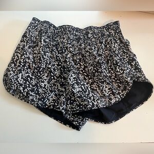 Lululemon reversible shorts